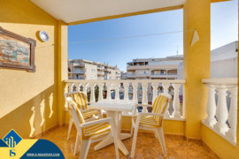 Apartamentas su terasa, Alicante provincijoje, Torrevieja mieste, Playa del Cura rajone. 3 kambariai