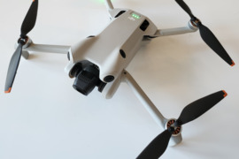 Dji Mini 4 Pro Fly More Combo (Dji RC 2)
