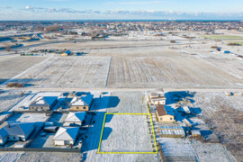 10 a sklypas Kretingos r. sav., Parąžė, Pušų g.