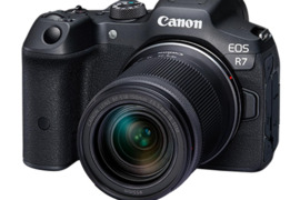 Canon EOS R7 Mirrorless Digital Camera with RF-S 18-150mm f3.5-6.3 IS STM Lens