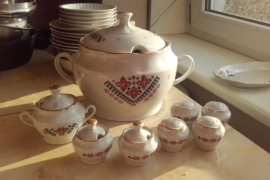 Indai, pietų servyzai