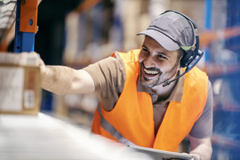 Prekių surinkėjas(-a) ir komplektuotojas(-a)