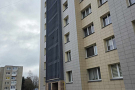 PARDUODAMAS 2 KAMBARIŲ BUTAS RENOVUOTAME NAME MAŽEIKIUOSE, PAVENČIŲ G. 9