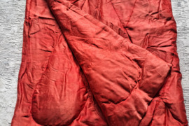 Pūkų-plunksnų antklode.