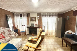 Skirtas renovacijai namas su terasa, Alicante provincijoje, Torrevieja mieste, Playa del Cura rajone