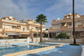 Renovuotas duplex apartamentas su bendru baseinu, Alicante provincijoje, Torrevieja mieste, El Chapa