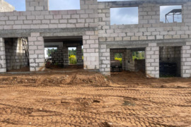 Nebaigtas dvieju butu kotedžas