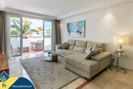 Renovuotas duplex penthouse apartamentas su bendru baseinu, Malaga provincijoje, Marbella mieste, Pu