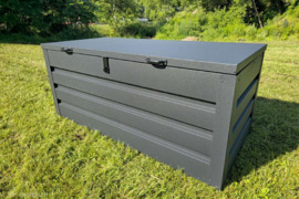 Nauja metalinė lauko daiktadėžė