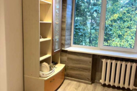 Pigus, suremontuotas butas-kambarys bendrabutyje