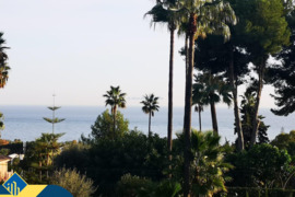 Vila su privačiu baseinu, Malaga provincijoje, Marbella mieste, Nueva Andalucia rajone. 5 kambariai 