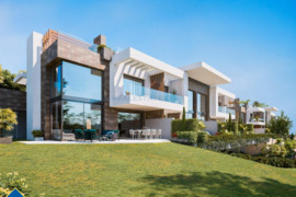 Statomi namai, Malaga provincijoje, Marbella mieste, Rytų Marbella rajone. 6 kambariai | 506 m² | 2 