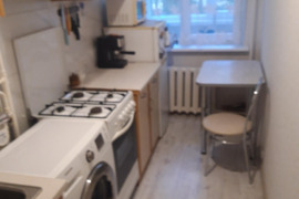 Parduodamas 1 kamb., butas, Klaipėdoje Kauno g., 28 kv.m., 9/2a. Yra balkonas. Butas tvarkingas.