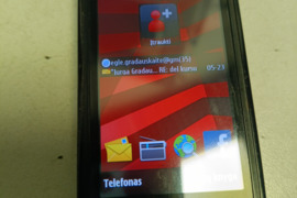 GERAS NOKIA 5530XM, GERAS STOVIS