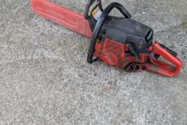 Jonsered benzininis grandinis pjūklas