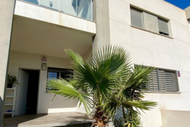 Žavus žemutinio aukšto vasarnamis