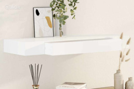 Pakabinama sieninė eksponavimo lentyna su 1 stalčiumi, balta, MDF