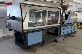 Plastiko liejimo mašinos