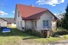 Mūrinis namas, patogioje vietoje, Palnosų k., Mažeikių raj.