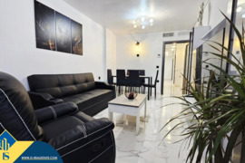 Renovuotas apartamentas su terasa, Alicante provincijoje, Torrevieja mieste, Playa del Acequión rajo