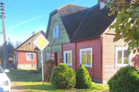 Rokiškio r. Pandėlio mstl. parduodamas 2 k. butas gyvenamajame  name