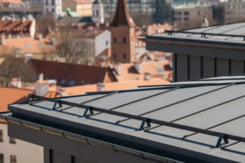 STOGŲ IR LATAKŲ PROFESIONALAI VILNIUJE | Montavimas, Remontas, Skardinimas