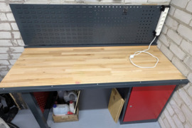 Įvairūs garažo daiktai