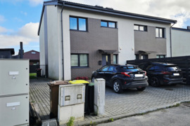 Namas Klaipėdos r. sav., Slengiai