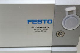 Pneumatinis cilindras Festo