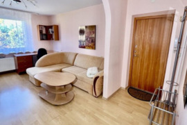 Parduodamas tvarkingas, šviesus ir jaukus  2 kambarių butas Kėdainių rajone, Akademijoje, Ruokio g.,