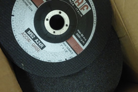 180x6.5mm metalo šlifavimo diskai 97vnt.