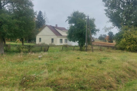  Gyvenamasis namas Marijampolės sav., Igliškėlių miestelyje.