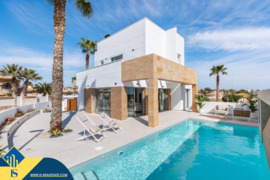 Vila su privačiu baseinu, Alicante provincijoje, Rojales, Ciudad Quesada mieste. 5 kambariai | 147 m