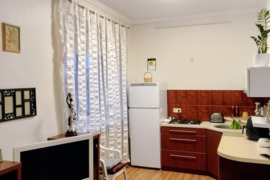 Išnuomojamas suremontuotas 1 kambario butas su baldais ir buitine technika (skalbyklė, šaldytuvas, v