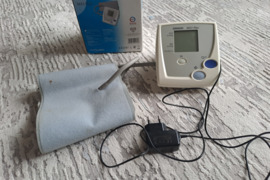 Aparatas matuot spaudimą Omron.