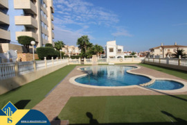 Namas su bendru baseinu, Alicante provincijoje, Torrevieja mieste, La Mata rajone. 4 kambariai | 84 