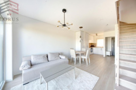 NUOMOJAMAS KĄ TIK ĮRENGTAS KOTEDŽAS, KALNĖNUOSE, SENASALIO GATVĖJE!