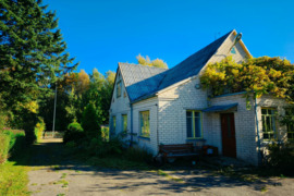 PARDUODAMAS NAMAS SU 1HA ŽEMĖS SKLYPU ŠALIA UKMERGĖS, LIAUŠIŲ GYVENVIETĖJE