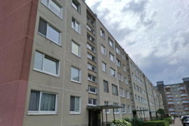 Parduodamas šviesus 2 kambarių butas Simonaitytės gatvėje!