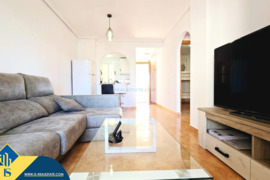 Apartamentas su bendru baseinu, Alicante provincijoje, Torrevieja mieste. 3 kambariai | 60 m² | 1 ki