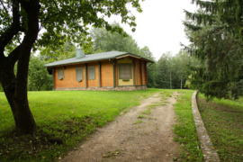 Parduodama SODYBA ant ežero pakrantės Zarasų rajone