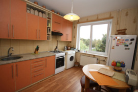 Išnuomojamas tvarkingas ir jaukus 1 kambario butas (4a/5) Lieporių raj., V. Grinkevičiaus g. Šiauliu