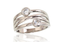 Sidabrinis žiedas su akute moterims