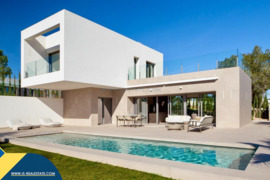 Vila su privačiu baseinu, Alicante provincijoje, Orihuela Costa mieste. 4 kambariai | 160 m² | 6 kil