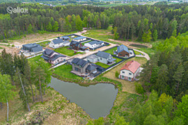 4 kamb. butas Vilniaus r. sav., Pikutiškės, Grybų g.