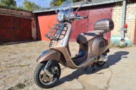 Piaggio Vespa, Motoroleris - Mopedas