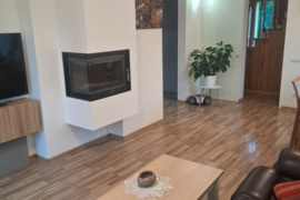 Namas Telšių r. sav., Telšiai, Alyvų g.