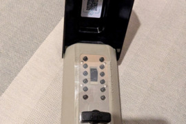 Kodinė raktų dėžutė - spyna seifas - Supra p500 pro