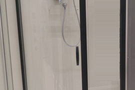 Pigiai. Pusapvalė tvirta dušo kabina 80x80