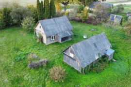 Namas Anykščių r. sav., Žviliūnai